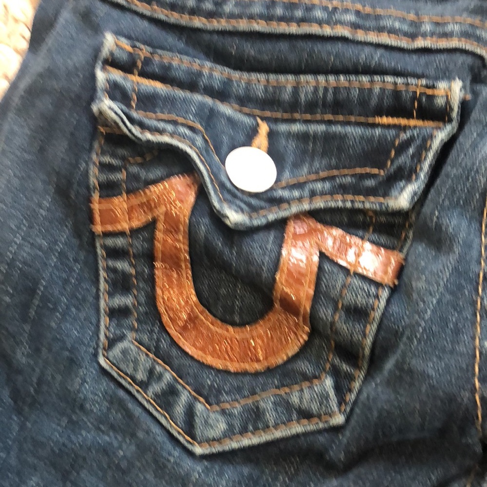 Jean - Picture 6 of 7